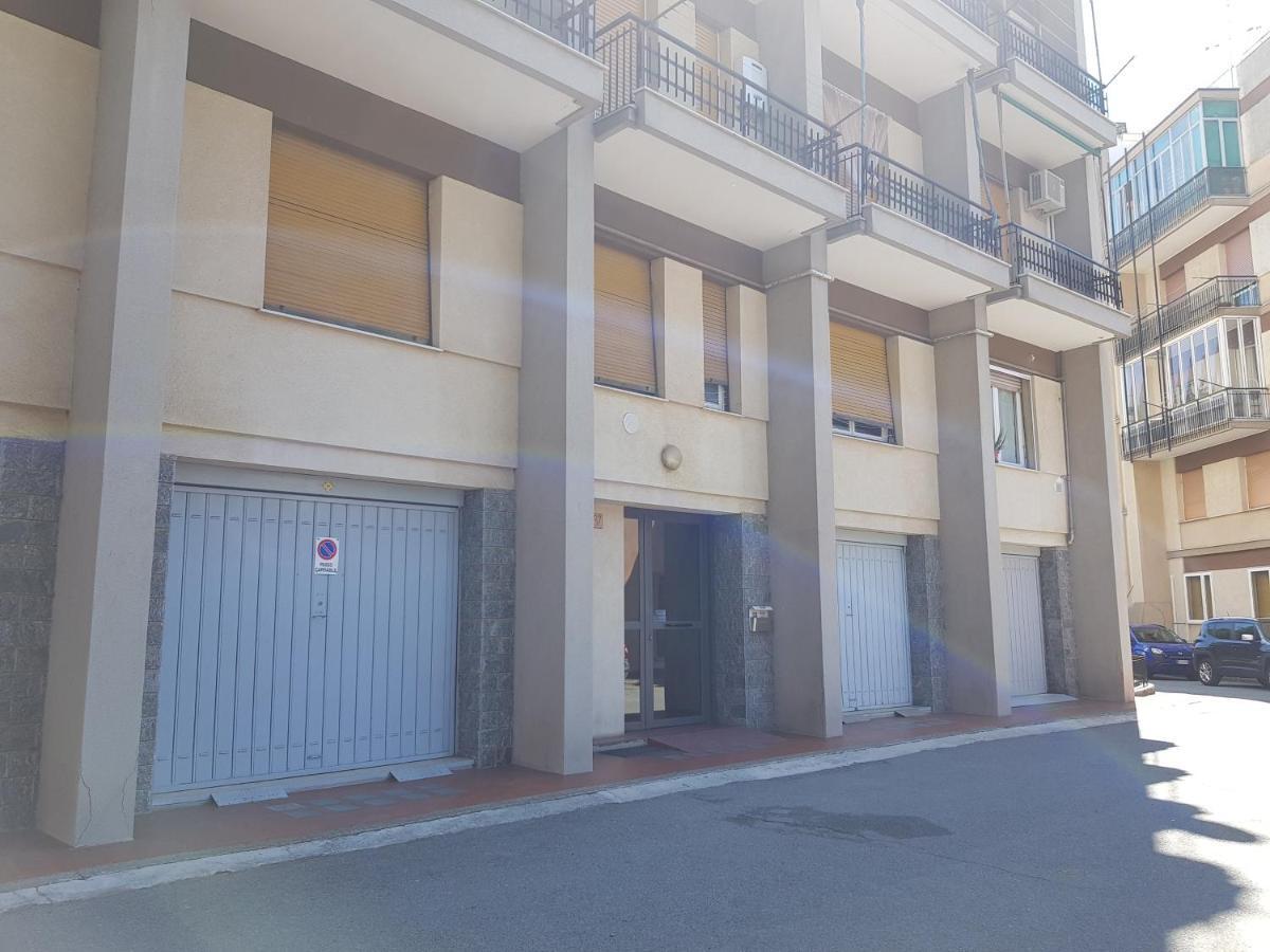Quiete Ad Un Passo Dal Mare Apartment Albisola Superiore Bagian luar foto